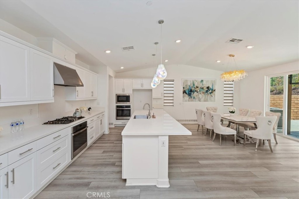 2690 Santa Fiora Drive Property Photo 6