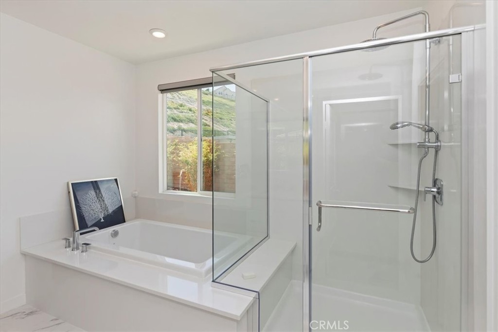 2690 Santa Fiora Drive Property Photo 16