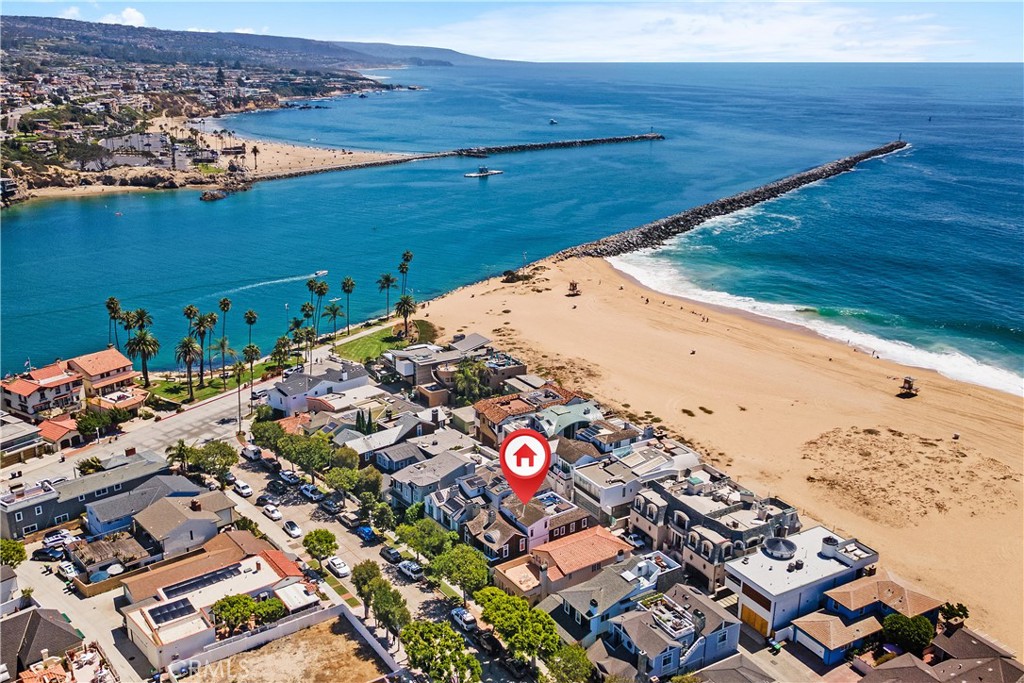 2149 E Ocean Boulevard Property Photo 3