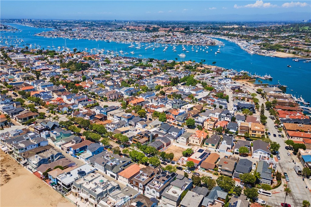 2149 E Ocean Boulevard Property Photo 6