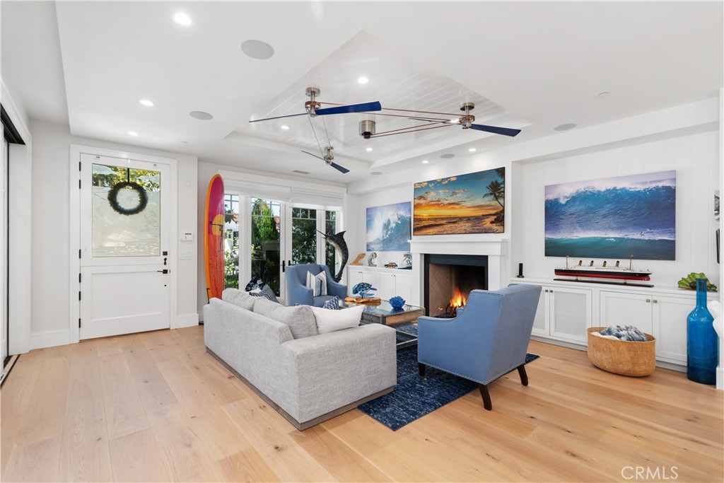 2149 E Ocean Boulevard Property Photo 16