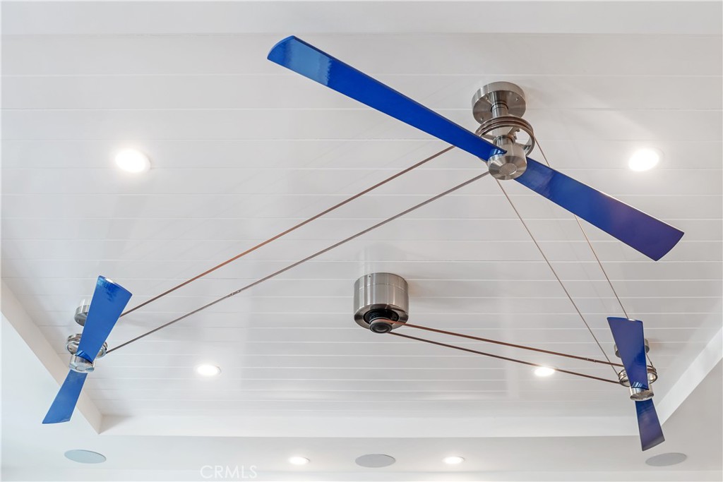 2149 E Ocean Boulevard Property Photo 20