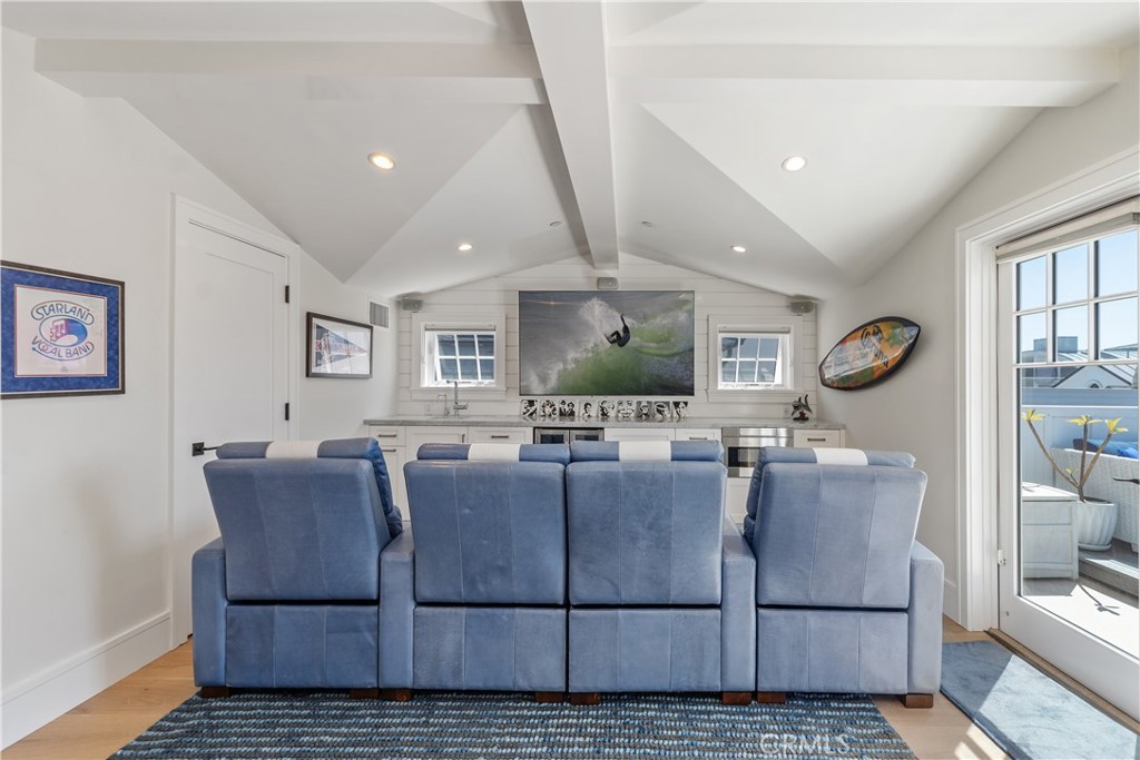 2149 E Ocean Boulevard Property Photo 45