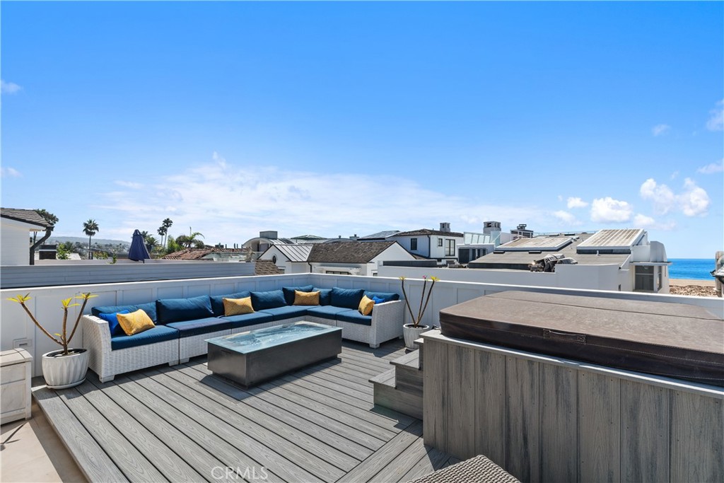 2149 E Ocean Boulevard Property Photo 50