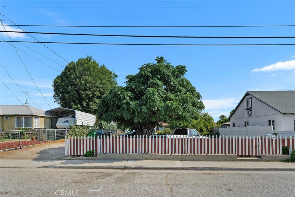 1329 Pleasant View Avenue