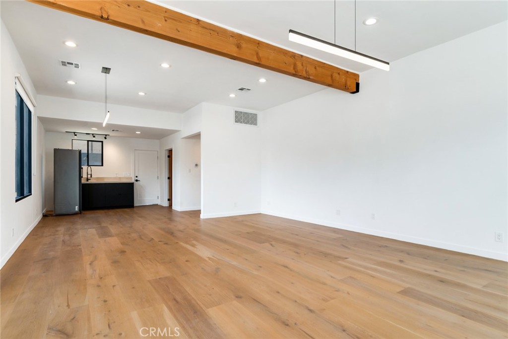 768 N Avenue 50 Property Photo 5