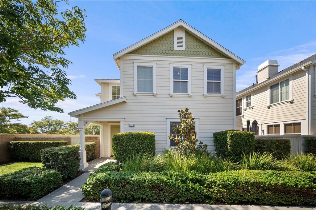 3229 Larkspur Street Property Photo 1