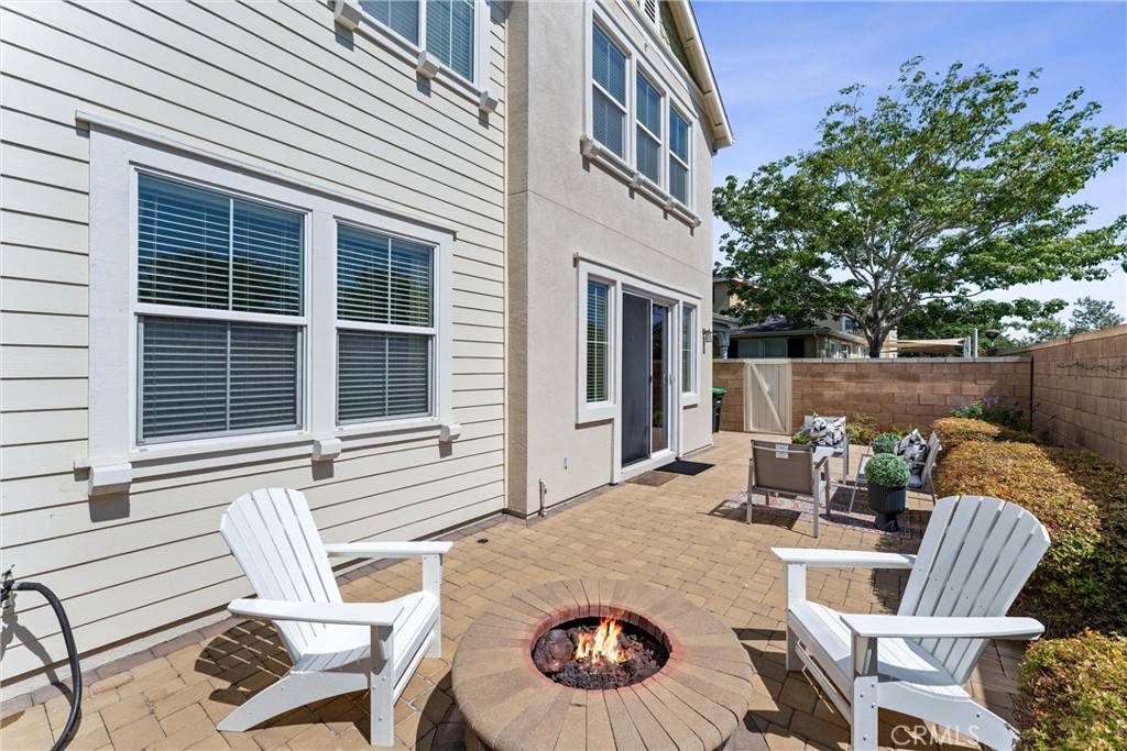 3229 Larkspur Street Property Photo 18