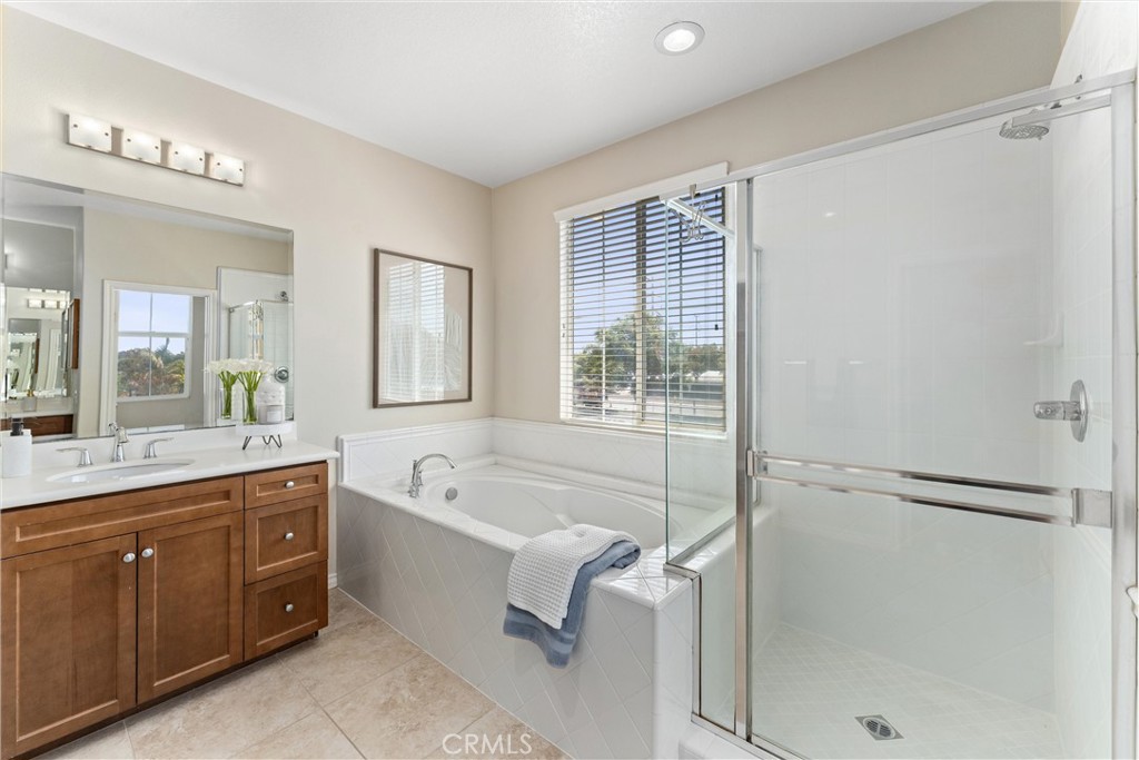 3229 Larkspur Street Property Photo 30