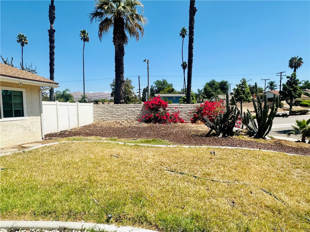 2111 Whitestone Drive Property Photo 5