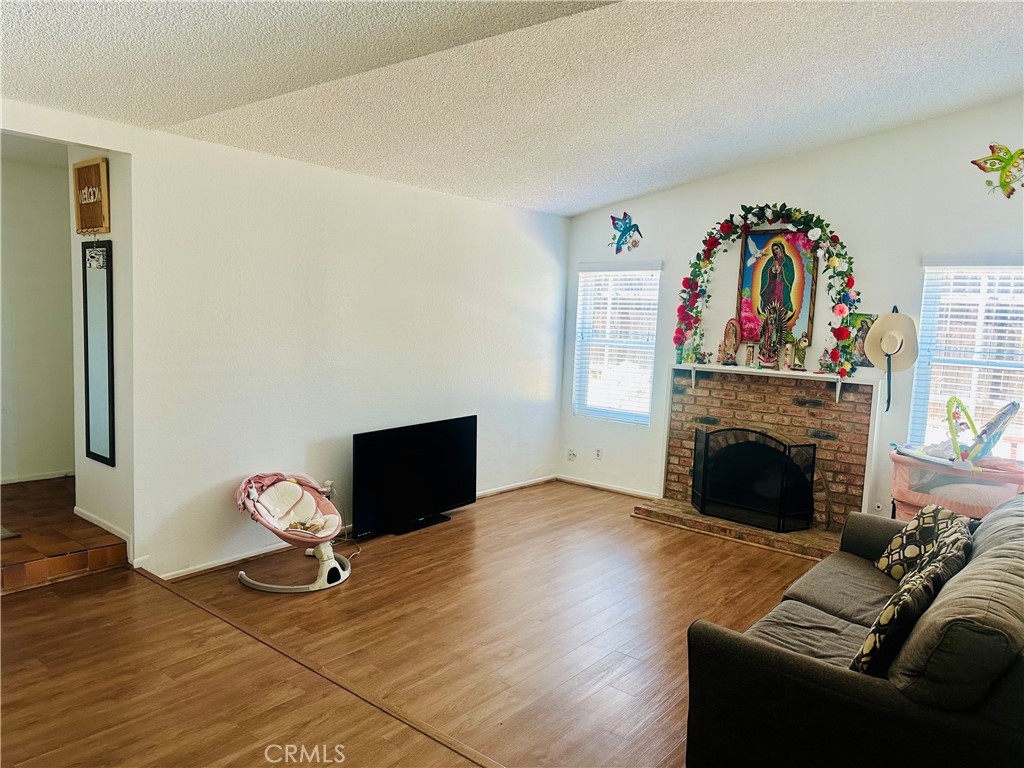 2111 Whitestone Drive Property Photo 15