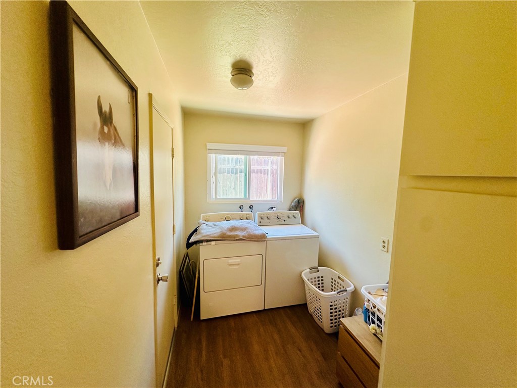 2111 Whitestone Drive Property Photo 16