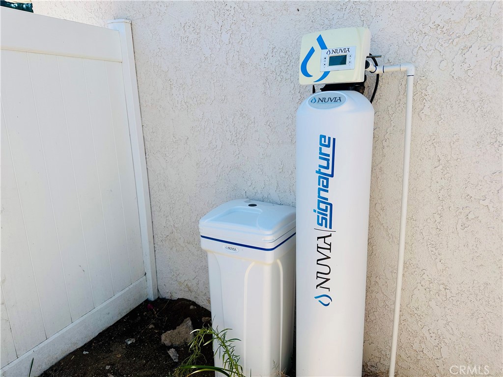 2111 Whitestone Drive Property Photo 28