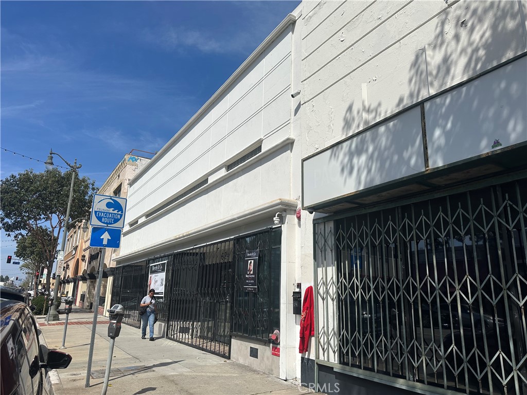 624 S Pacific Avenue Property Photo 1