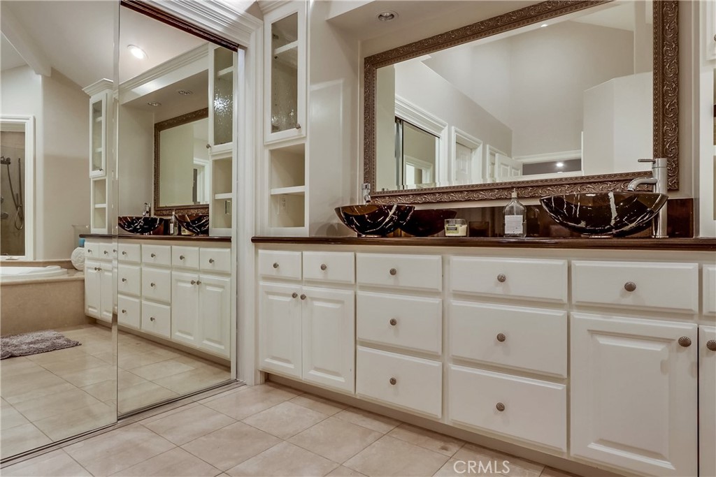 28092 Tefir Property Photo 34