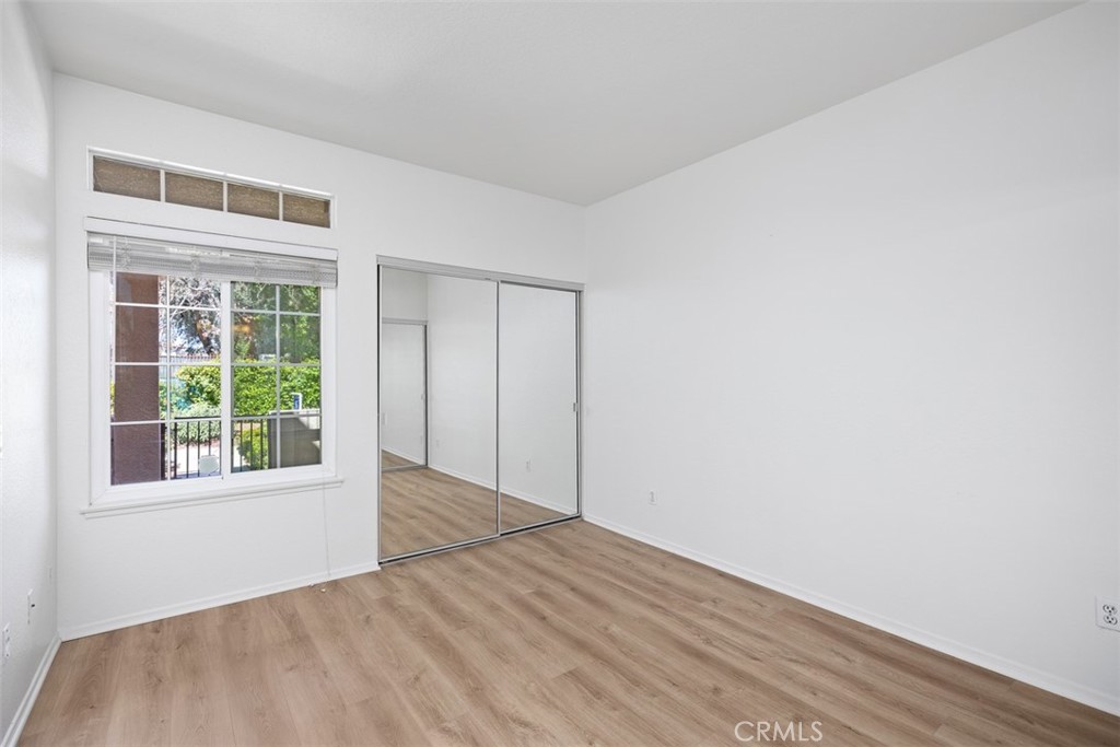 53 Anil Property Photo 8