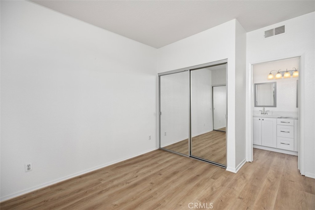 53 Anil Property Photo 9