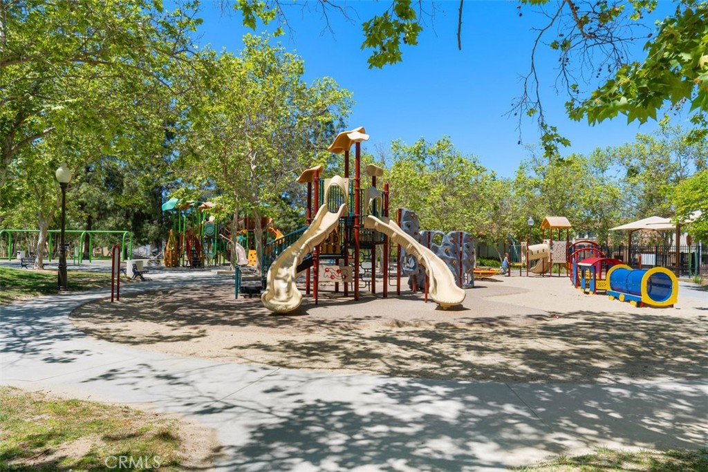 53 Anil Property Photo 13