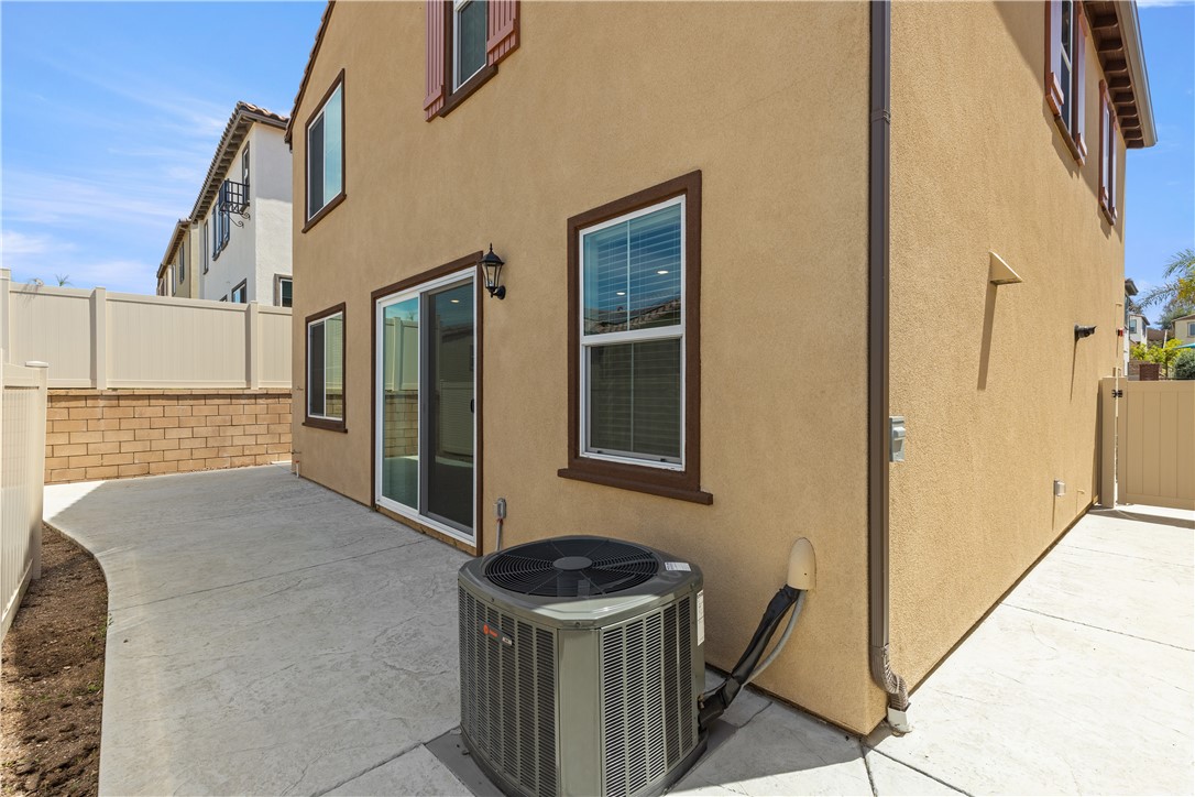 895 Brookdale Drive Property Photo 24