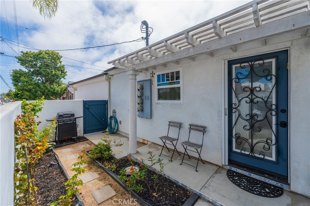 402 Indianapolis Avenue Property Photo 4