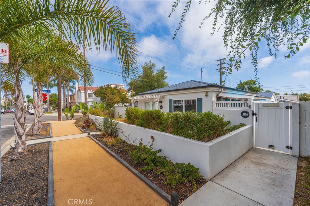 402 Indianapolis Avenue Property Photo 6