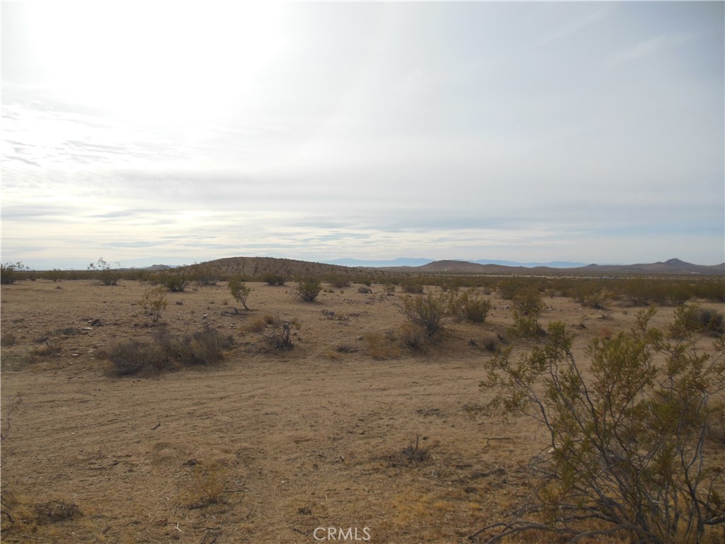 0 Thunderbird Road Property Photo 3