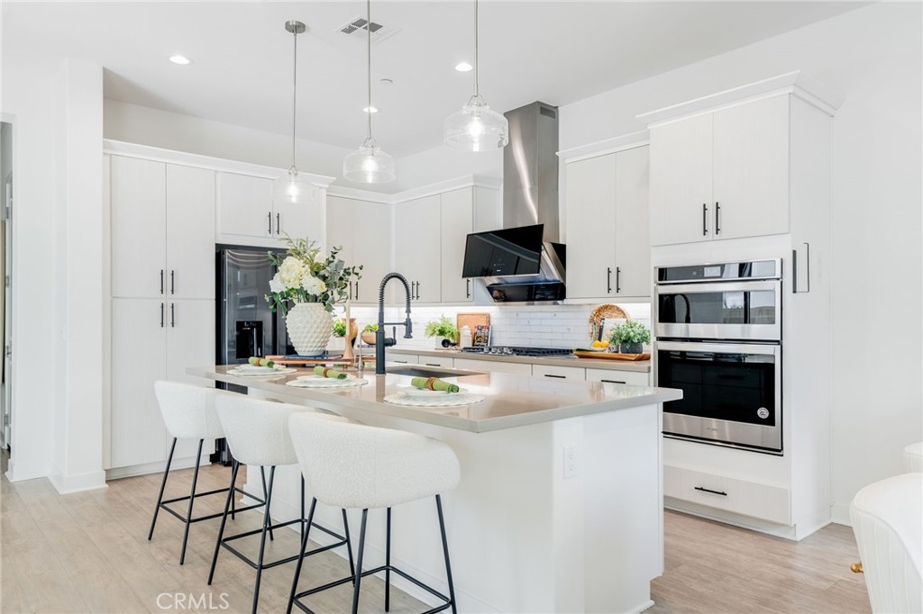 196 Episode Property Photo 7