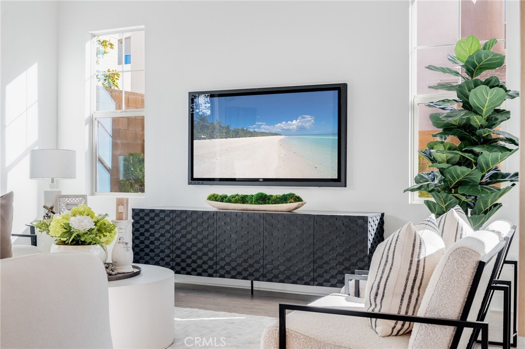 196 Episode Property Photo 10