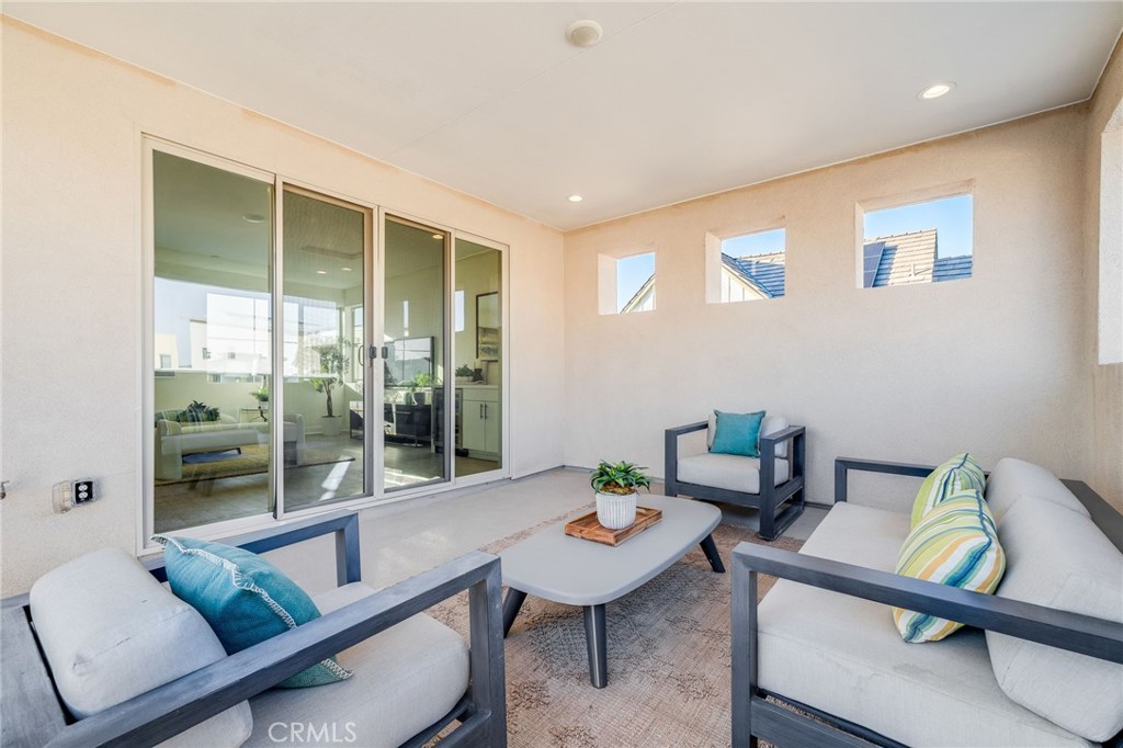 196 Episode Property Photo 41