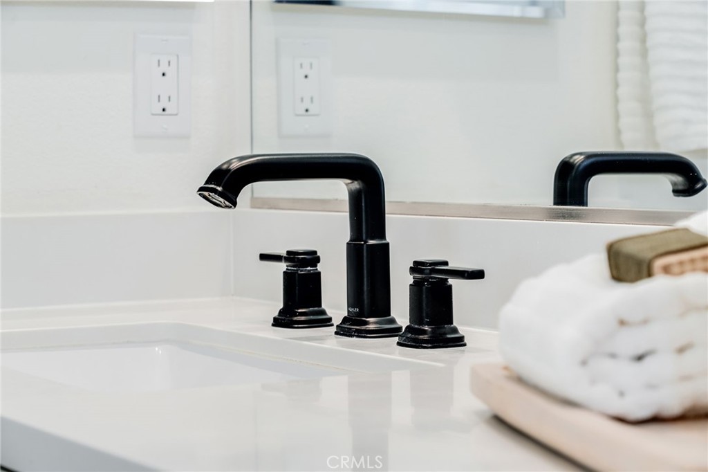 196 Episode Property Photo 50