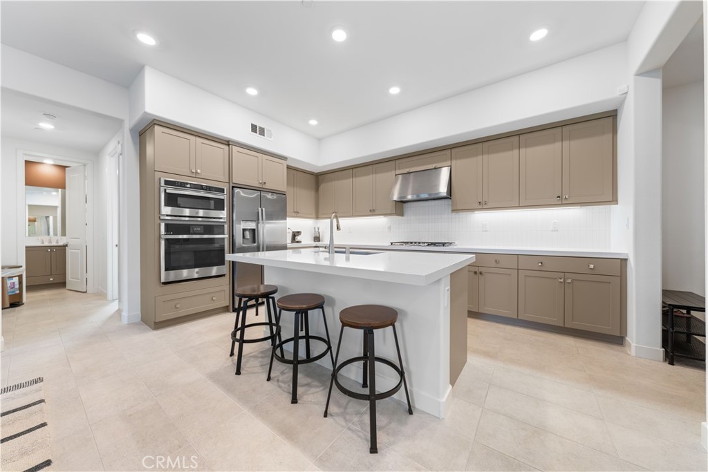 187 Biome Property Photo 6