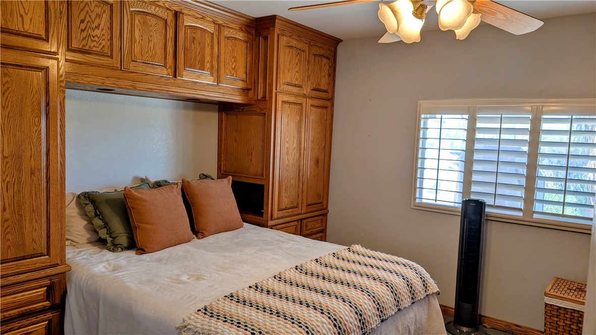 184 Clark Way Property Photo 16