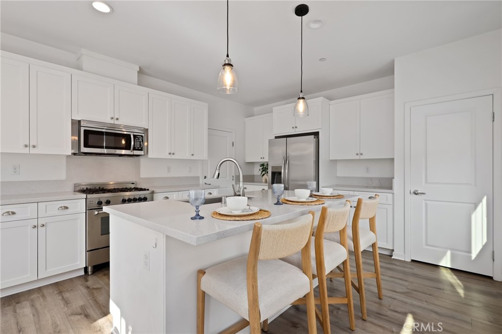 403 Aura Drive Property Photo 10