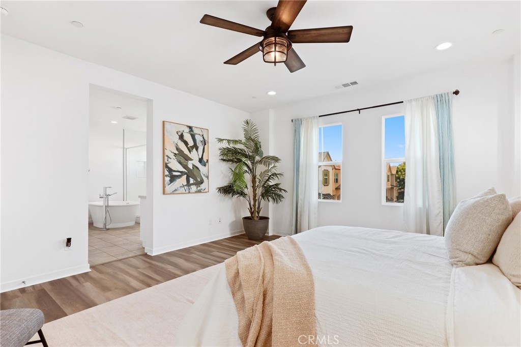 403 Aura Drive Property Photo 25