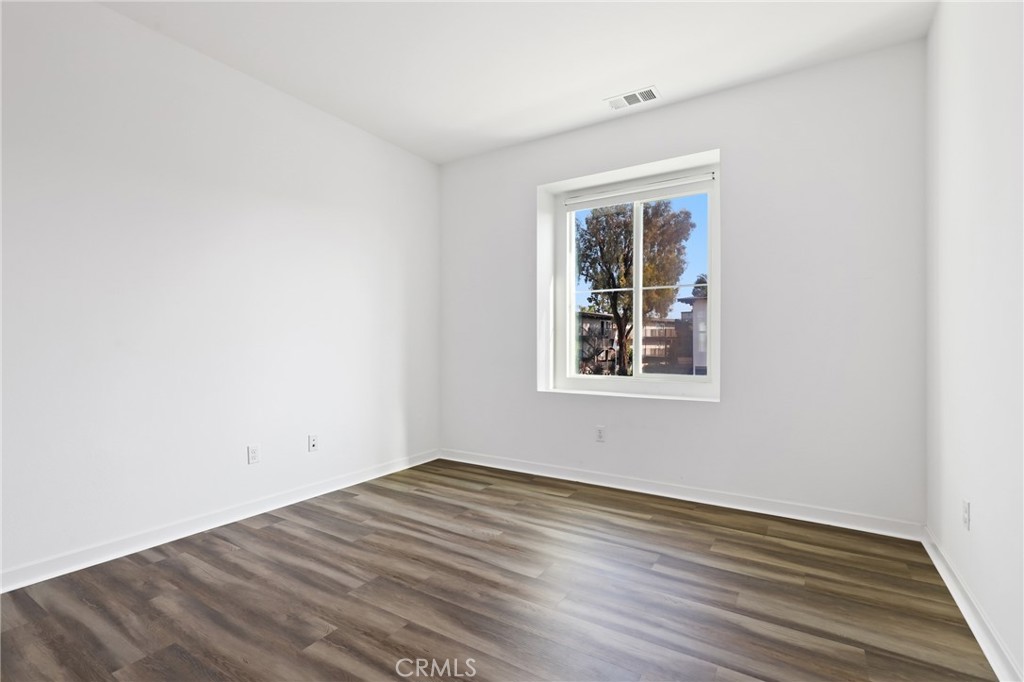 403 Aura Drive Property Photo 36