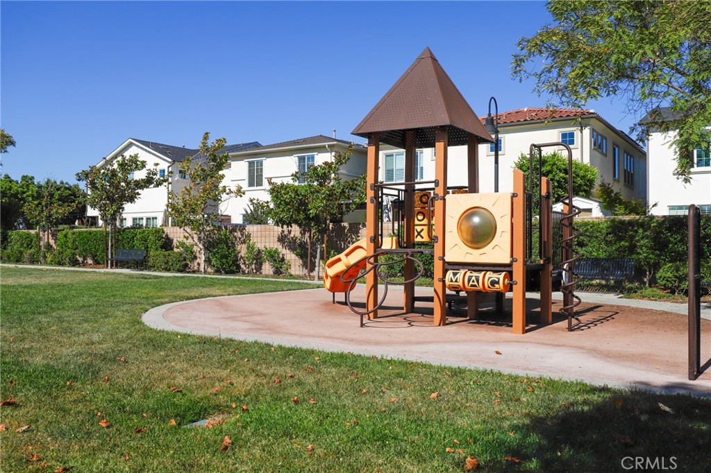 403 Aura Drive Property Photo 47