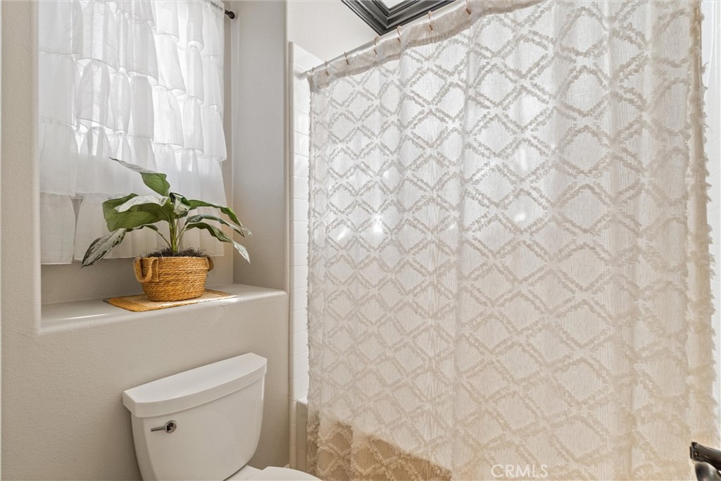 2440 N Highwood Road Property Photo 29