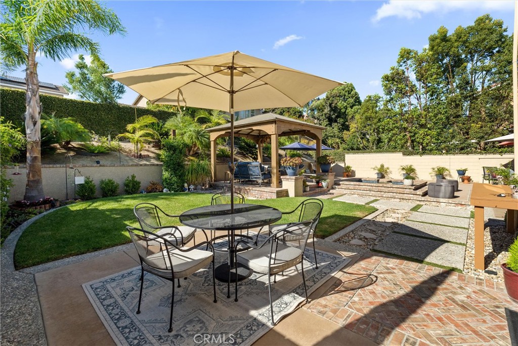 2440 N Highwood Road Property Photo 35