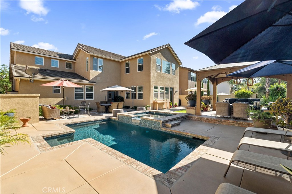 2440 N Highwood Road Property Photo 37