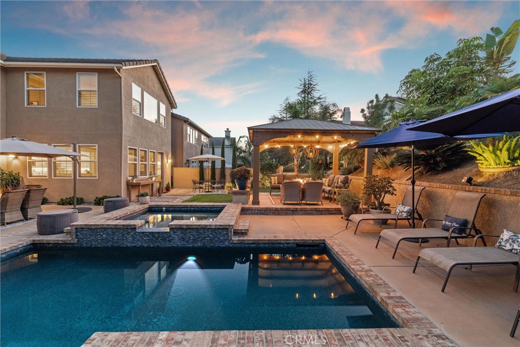 2440 N Highwood Road Property Photo 42