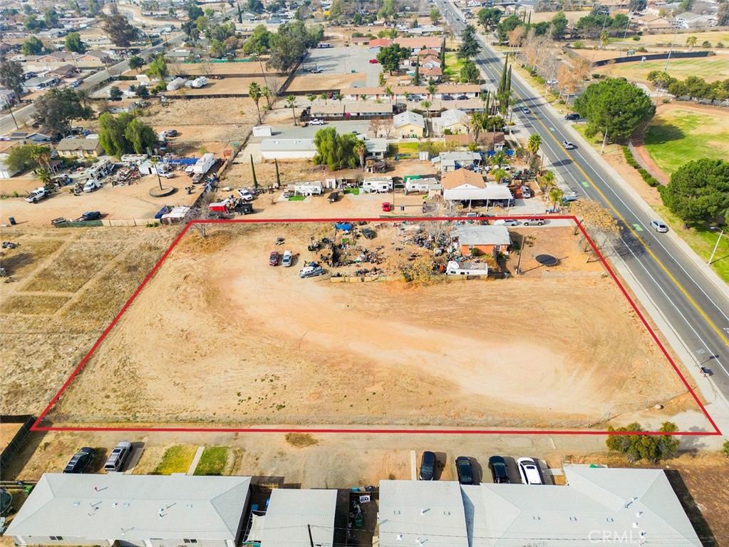 24921 Fir Street Property Photo 2