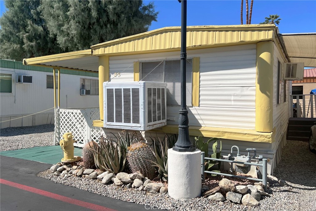 70210 Hwy 111 25 Property Photo 2