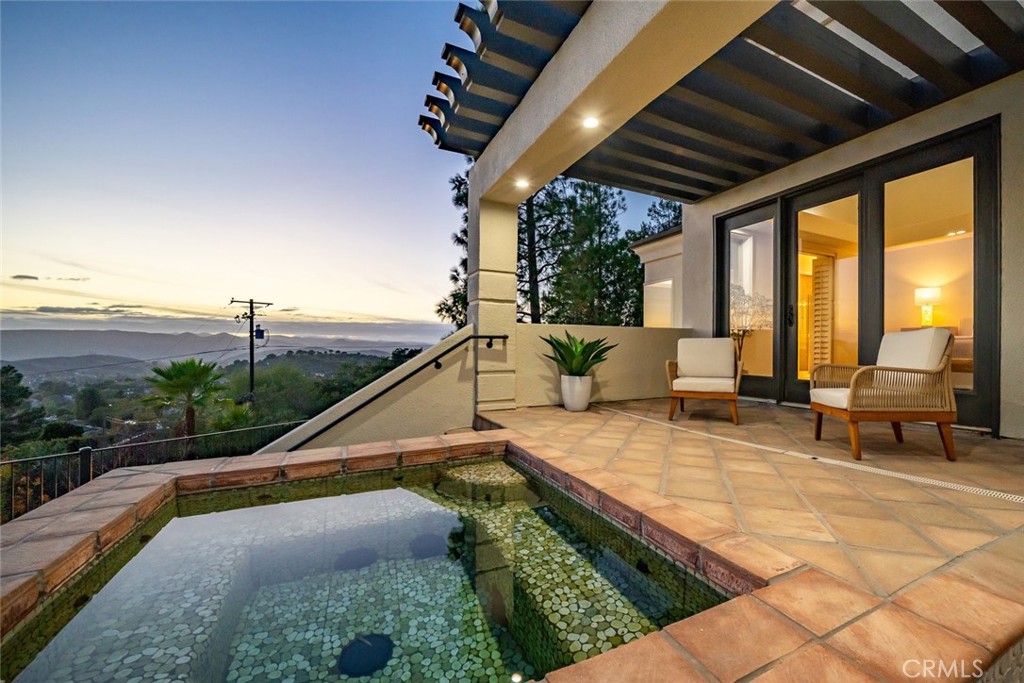 1854 Sydney Street Property Photo