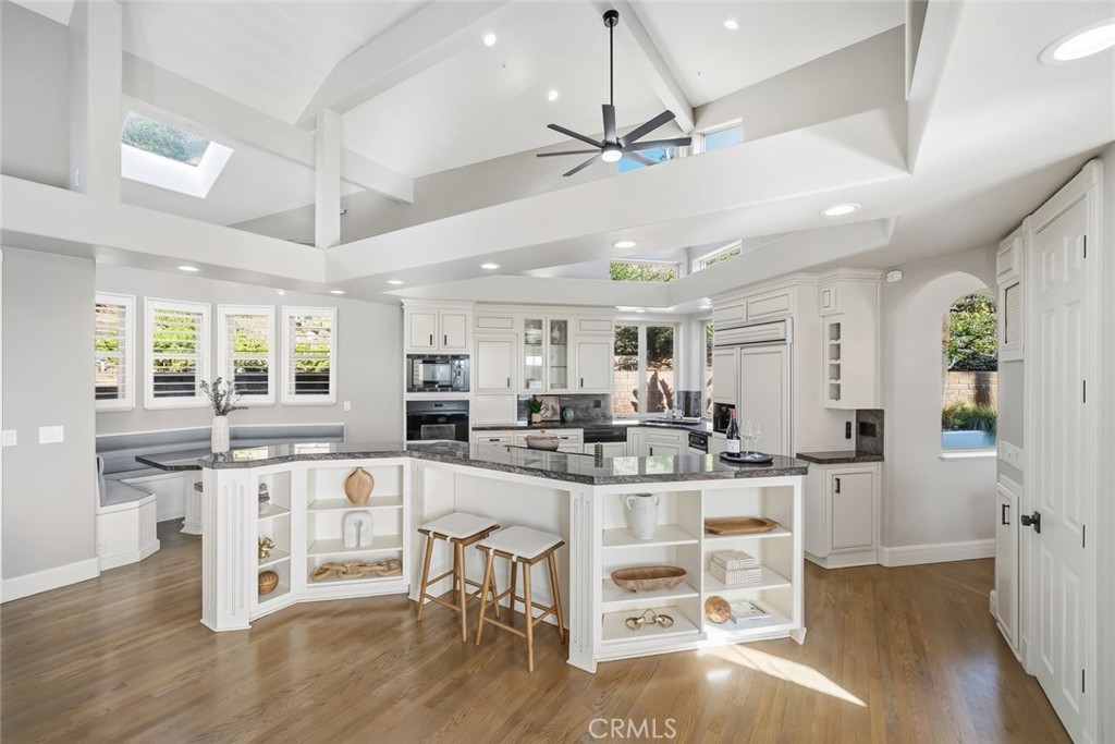 1854 Sydney Street Property Photo 6