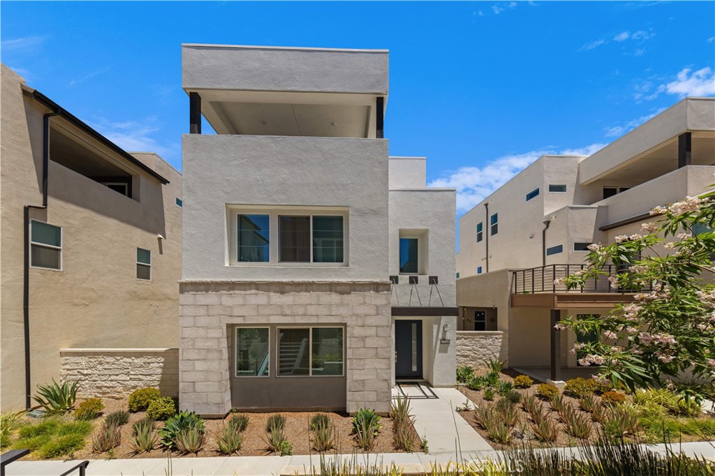 27216 W Coyote Bush Ct Property Photo 1