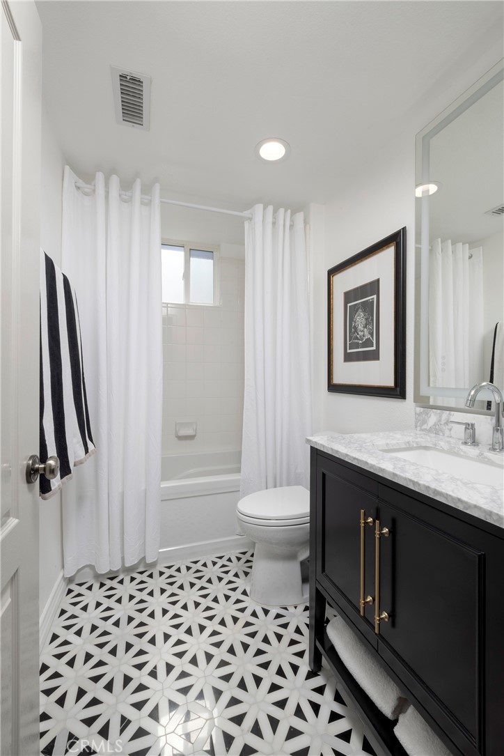 8 Upland Property Photo 26