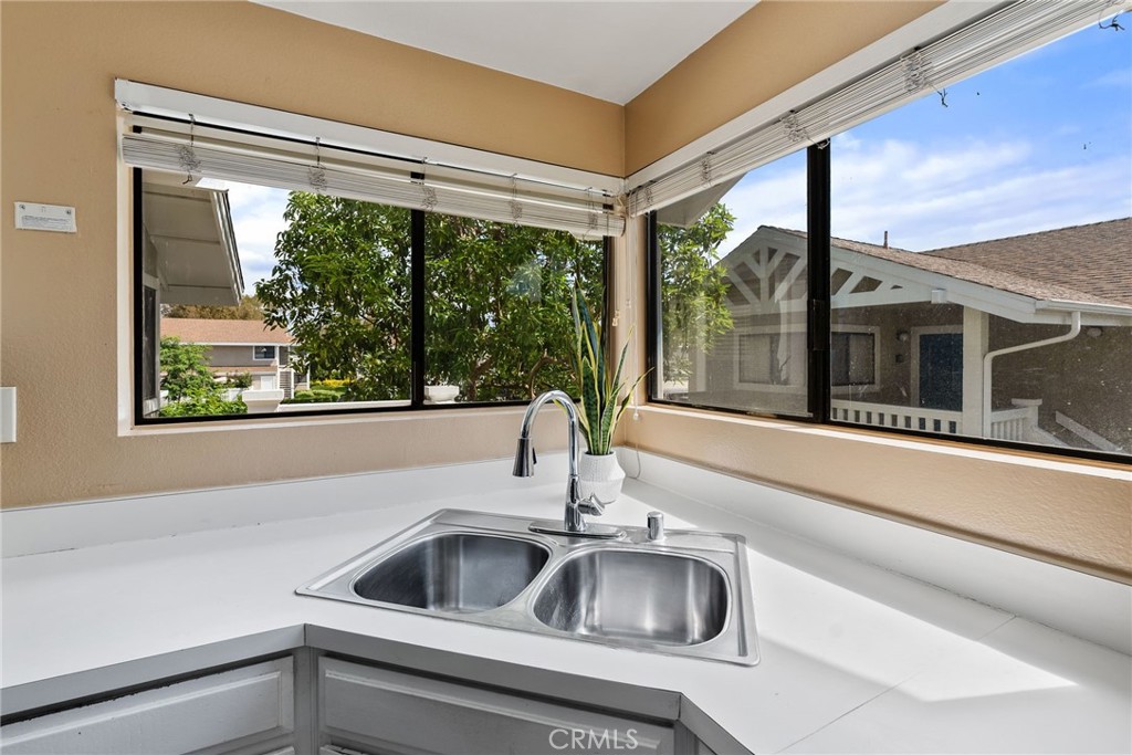 69 Tarocco Property Photo 32