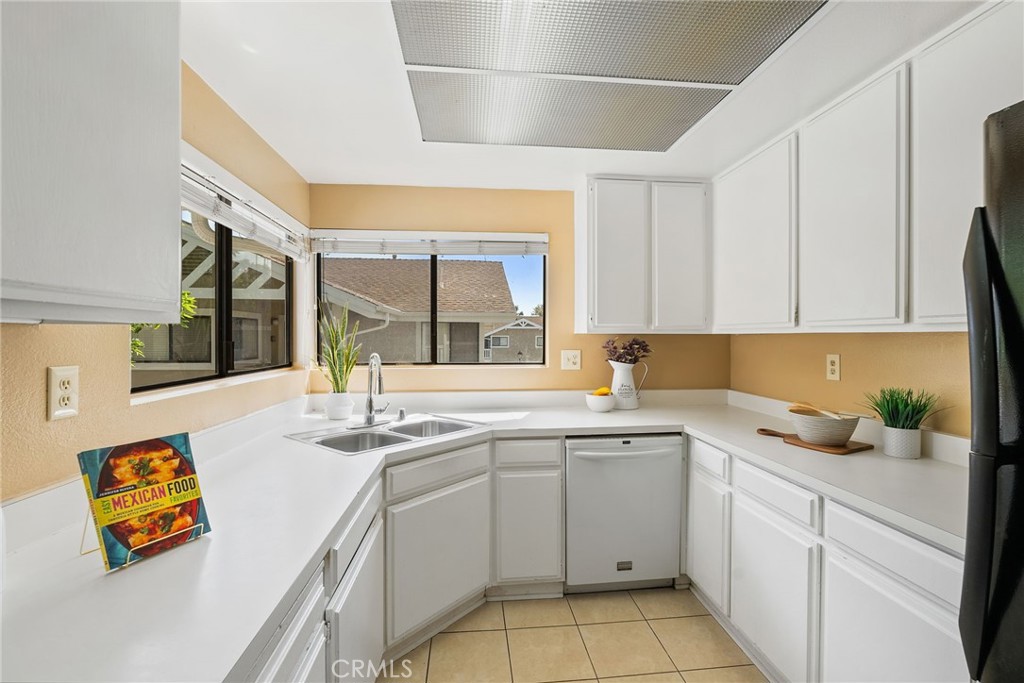 69 Tarocco Property Photo 34