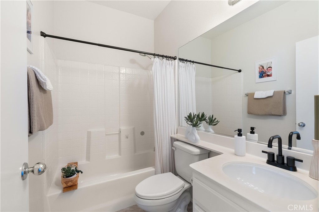 29 Sobrante Property Photo 18