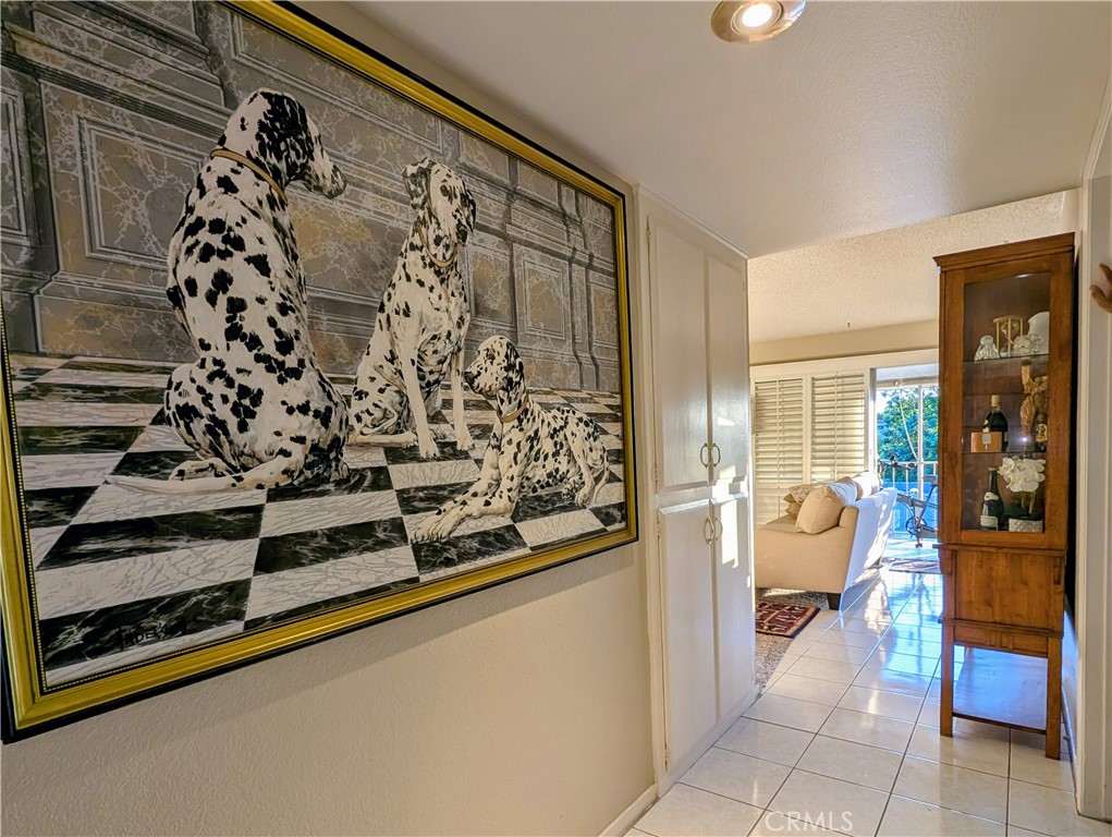 2137 Ronda Granada N Property Photo 4